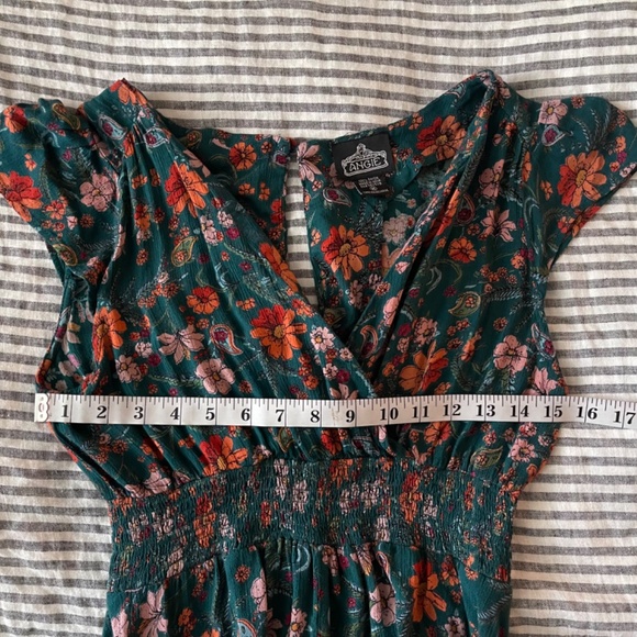 Angie - Asymmetrical Floral Dress - M - Picture 5 of 13